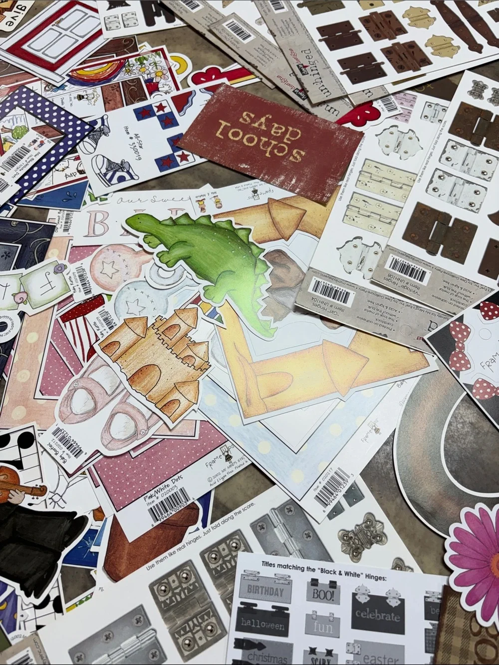 Scrapbooking Assorted Craft Scrapbook Die-Cuts and Stickers - lot 51
